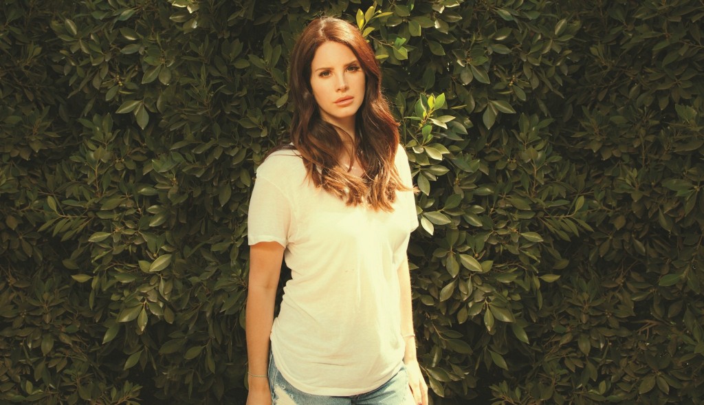 Photo_Ultraviol_300CMYK-5-SMALLER