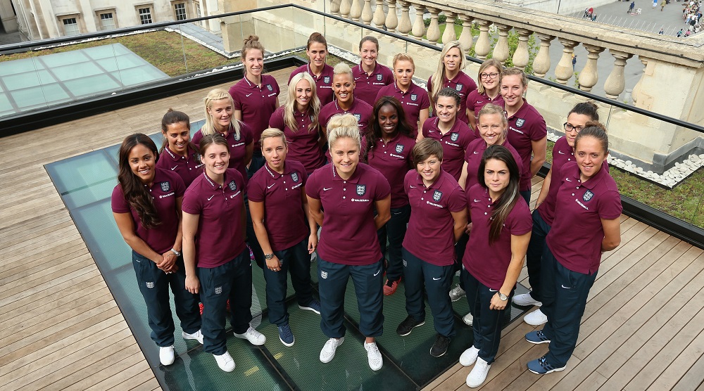 553166337AR00006_Women_s_FI