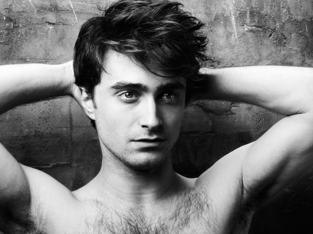 Warrick-Saint-Photoshoot-daniel-radcliffe-32711174-1414-1060