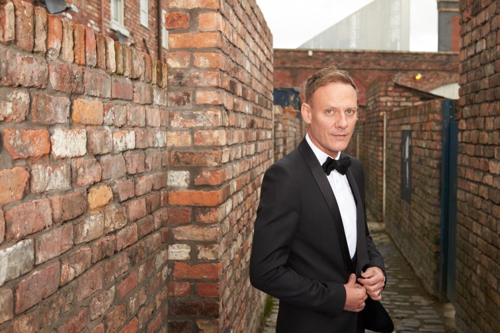 antony cotton